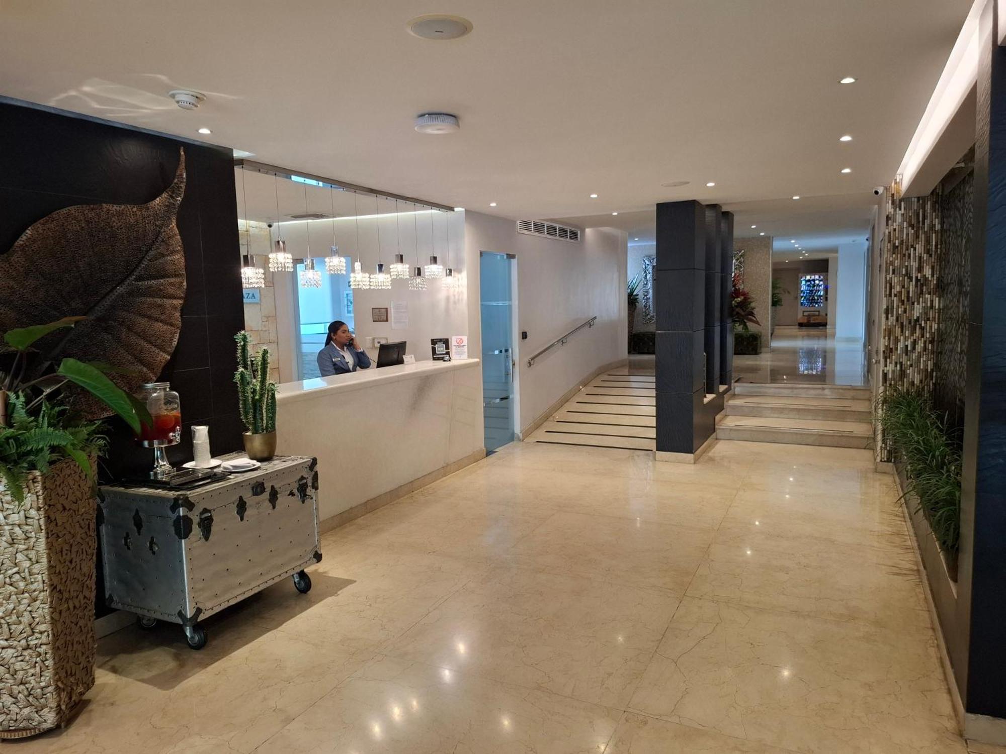 Washington Plaza Hotel Barranquilla  Kültér fotó
